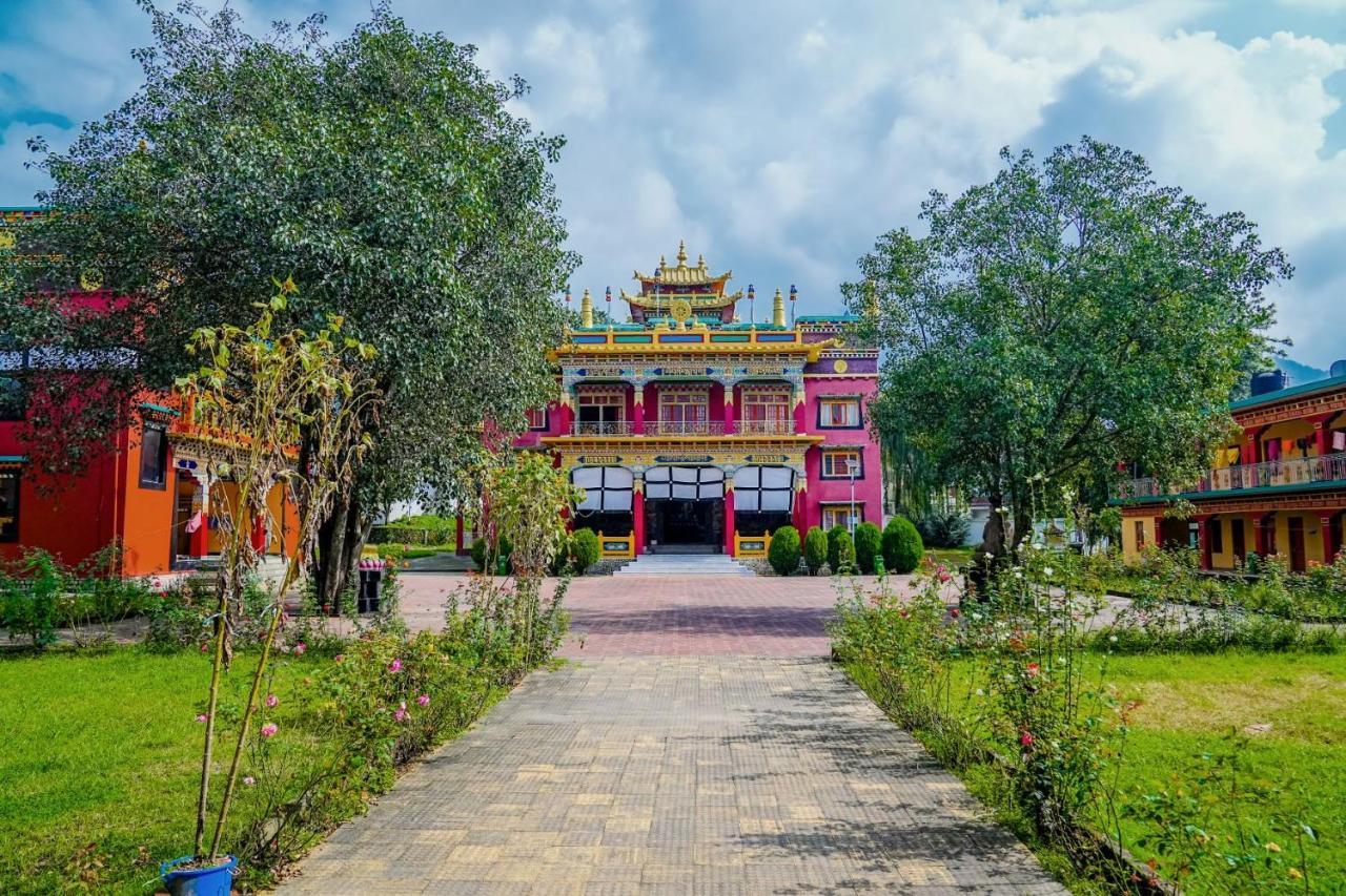 Chokling Arthouse - The Treasure Of Himalayas Hotel บีร์ ภายนอก รูปภาพ
