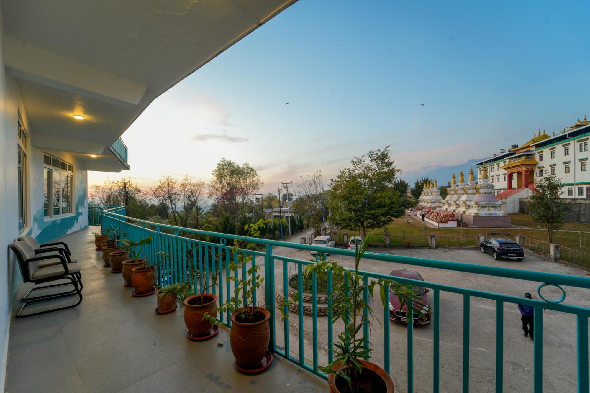 Chokling Arthouse - The Treasure Of Himalayas Hotel บีร์ ภายนอก รูปภาพ