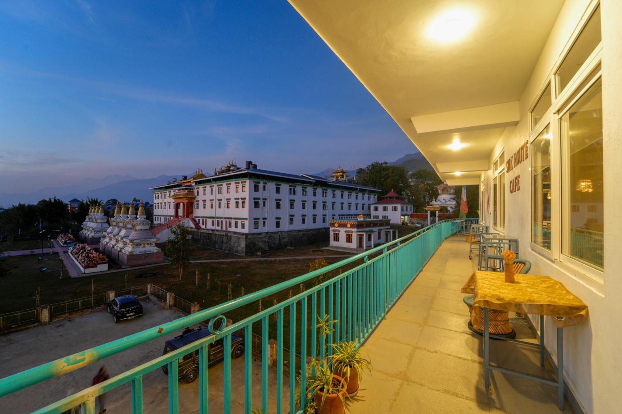 Chokling Arthouse - The Treasure Of Himalayas Hotel บีร์ ภายนอก รูปภาพ