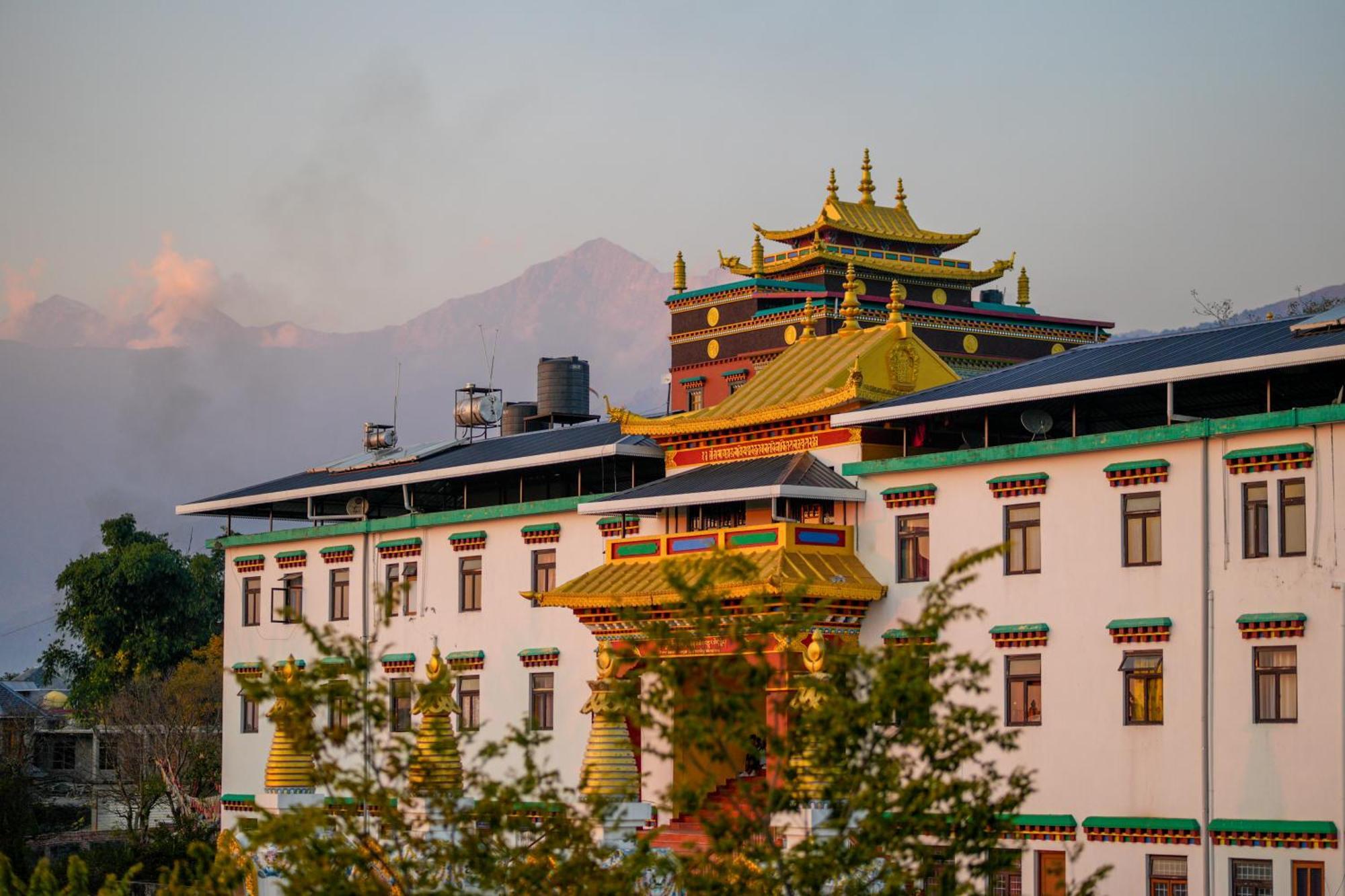 Chokling Arthouse - The Treasure Of Himalayas Hotel บีร์ ภายนอก รูปภาพ