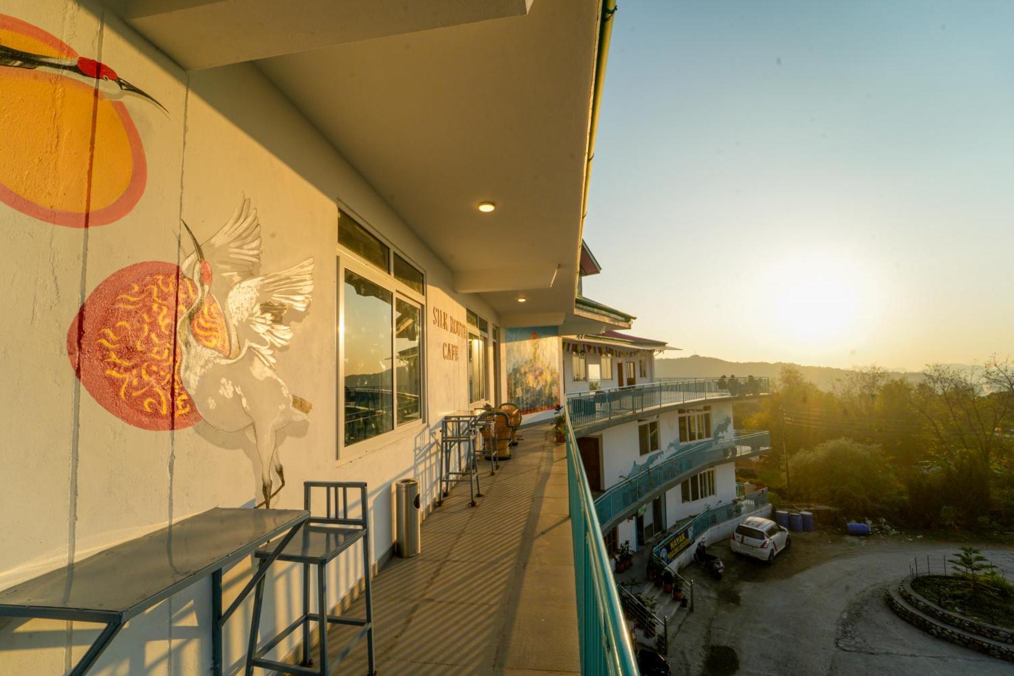 Chokling Arthouse - The Treasure Of Himalayas Hotel บีร์ ภายนอก รูปภาพ