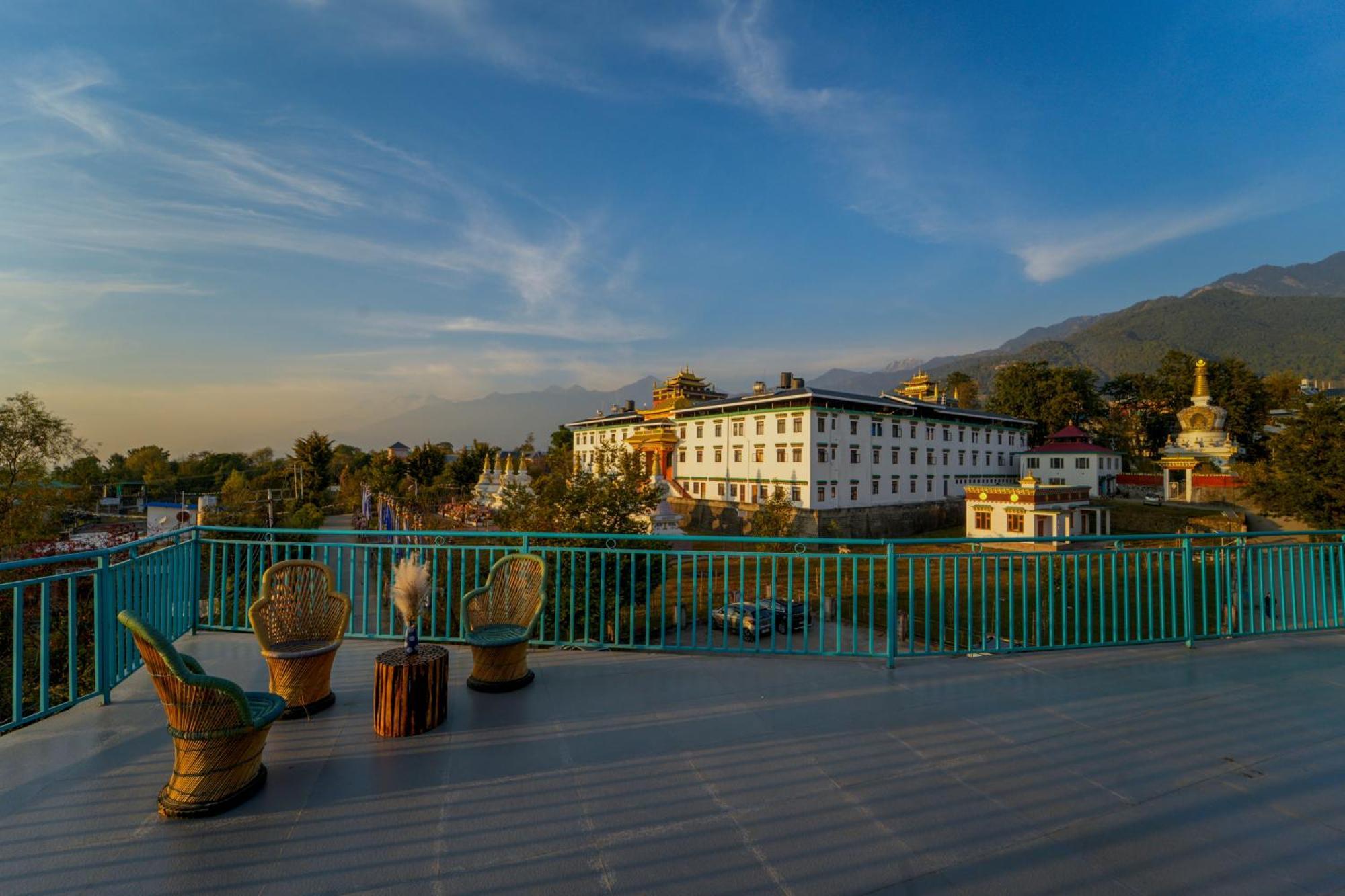 Chokling Arthouse - The Treasure Of Himalayas Hotel บีร์ ภายนอก รูปภาพ