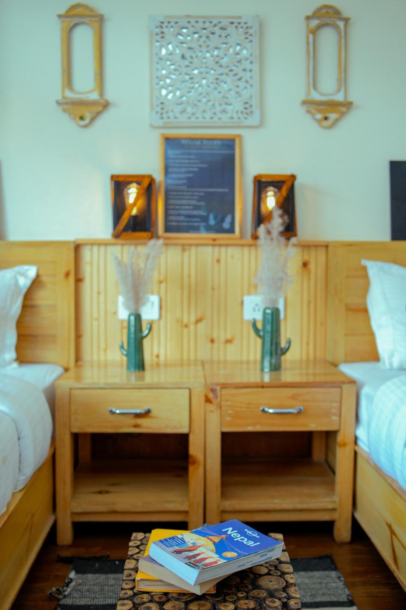 Chokling Arthouse - The Treasure Of Himalayas Hotel บีร์ ภายนอก รูปภาพ